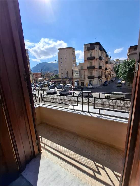 BALCONE